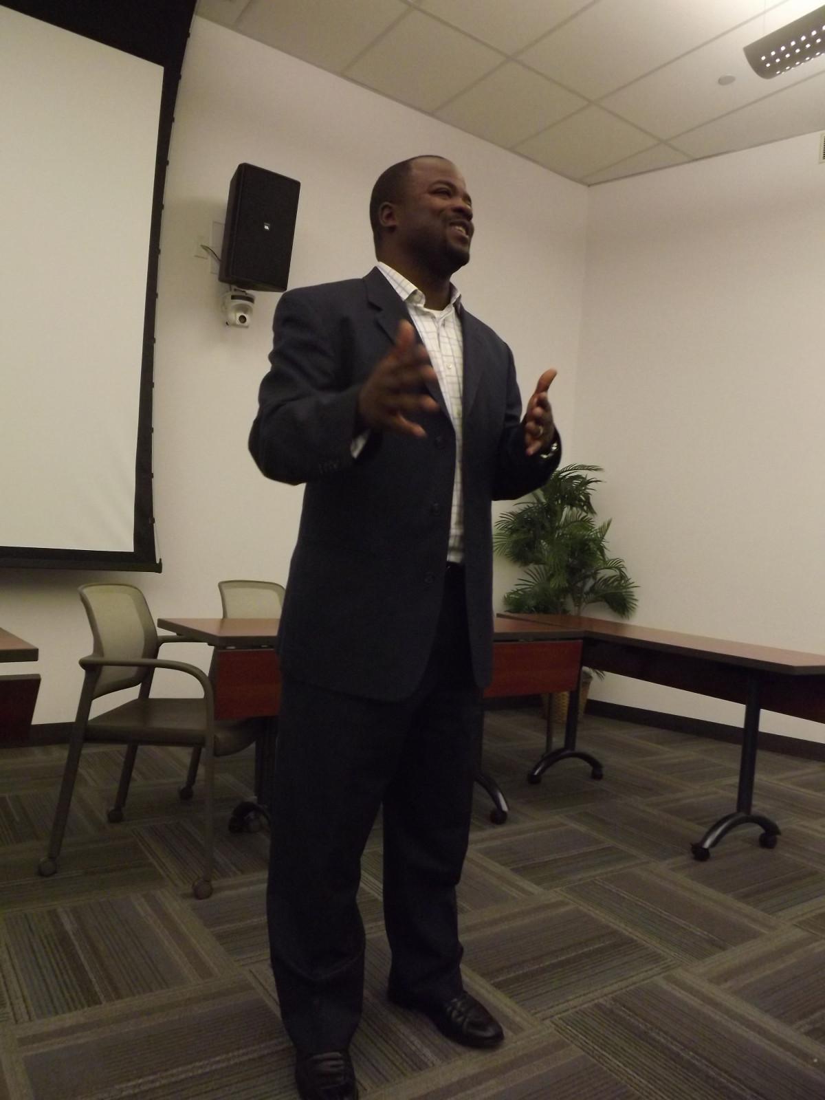 Umoja guest speaker  San Francisco State Professor delivers motivational speech. 