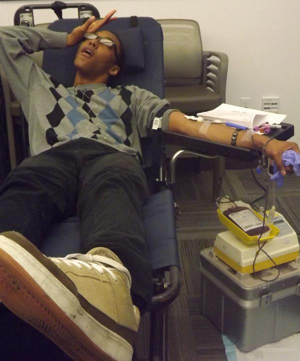 LMC Experience reporter Malik Lawson gives blood on Wednesday, November 20 in L-109.