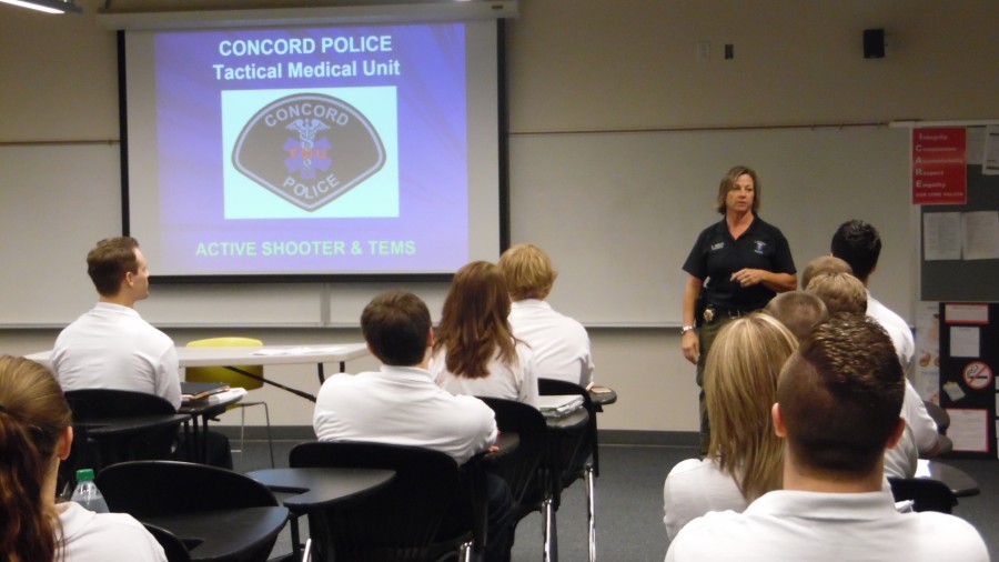 Detective Christine Magley presents her active shooter & TEMS presentation to Troy Hess EMS-10 students