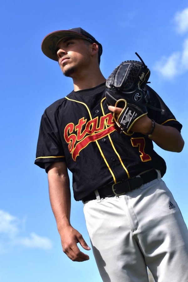 LMC pitcher Dominic Arias committed to Chicago State. 