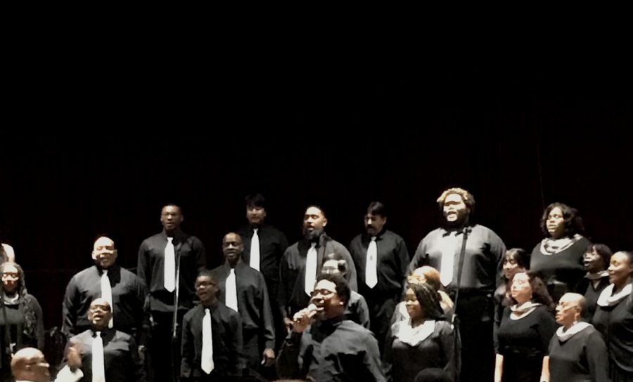 LMC College Chorus performs for audience Oct. 29.