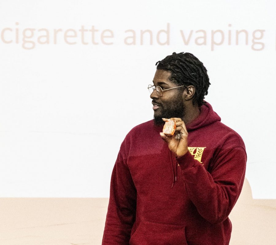 Felero Smith uses a Reeses to make a point about vaping.