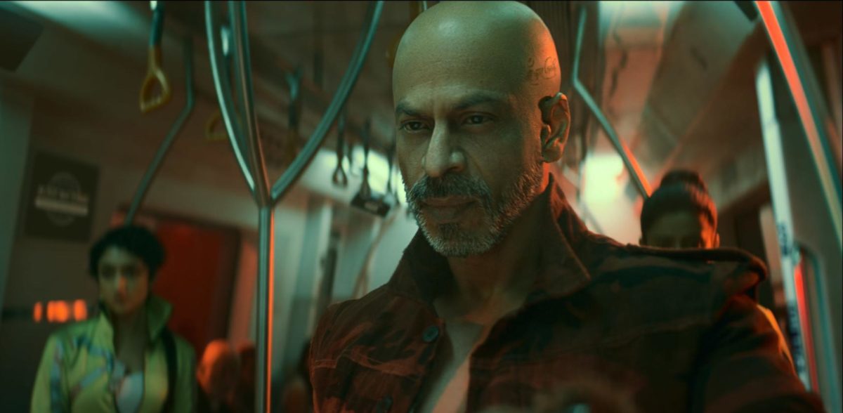 Azad, portrayed by Shah Rukh Khan, shows himself as the leader of the group that hijacked the train.