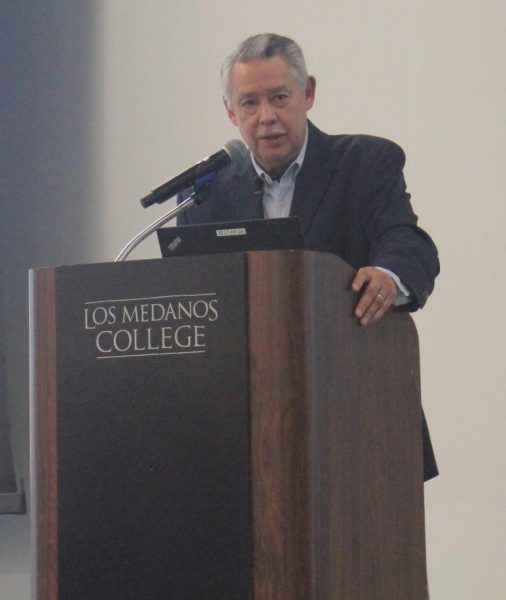 Investigative journalist and author Juan González speaks to students and staff at Los Medanos College Tuesday, Feb. 6 in the Student Union. 