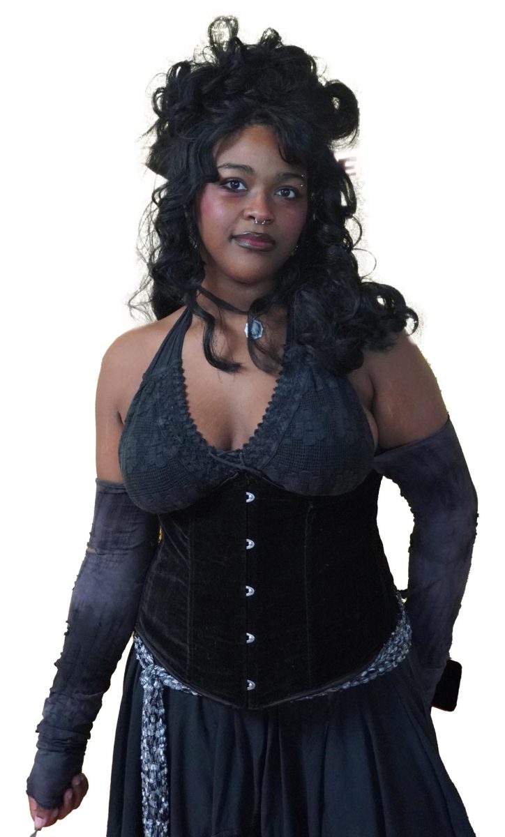 Kamora Mitchell as Bellatrix Lestrange